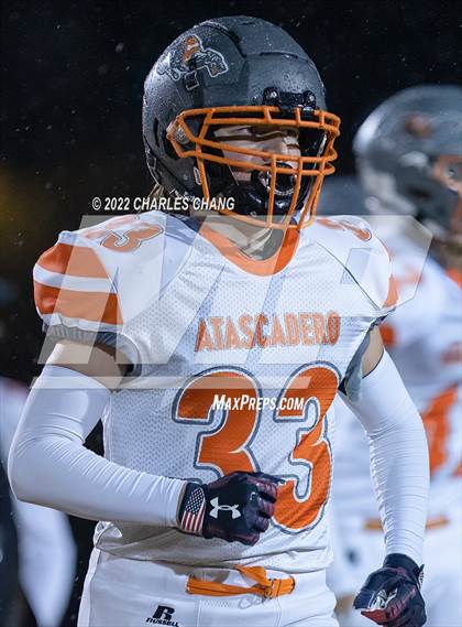 Thumbnail 1 in Atascadero vs Colusa (CIF Div 6-A Regional Final) photogallery.