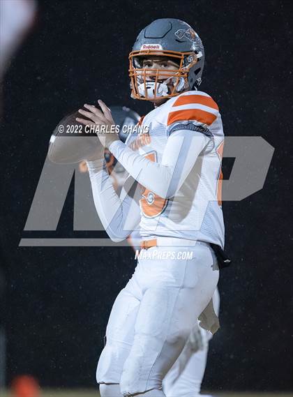 Thumbnail 3 in Atascadero vs Colusa (CIF Div 6-A Regional Final) photogallery.
