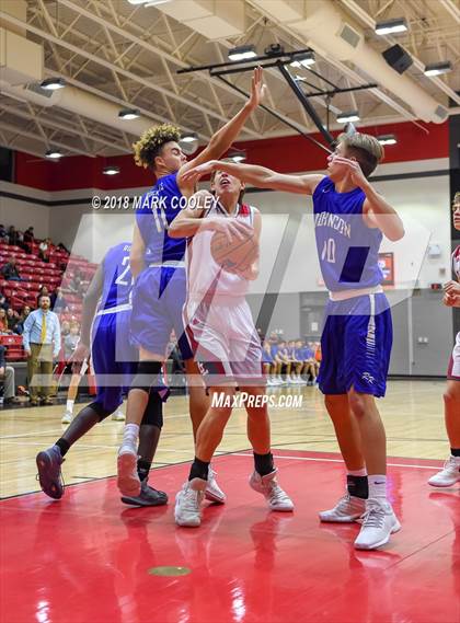 Thumbnail 2 in Lorena vs. Robinson photogallery.