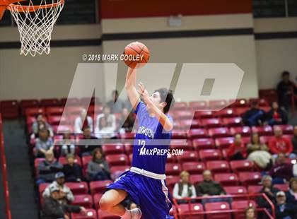 Thumbnail 1 in Lorena vs. Robinson photogallery.