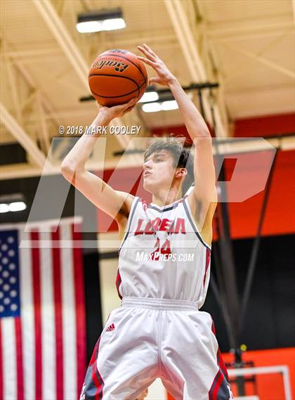 Thumbnail 1 in Lorena vs. Robinson photogallery.