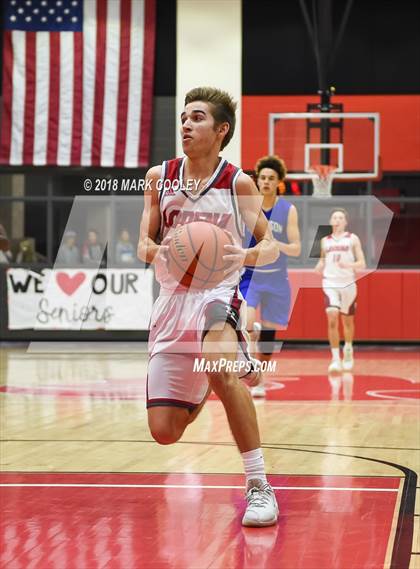 Thumbnail 2 in Lorena vs. Robinson photogallery.
