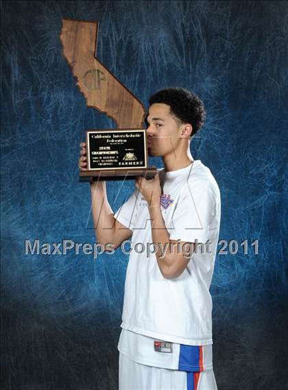 Thumbnail 3 in St. Joseph Notre Dame (CIF State D5 Award Photos) photogallery.