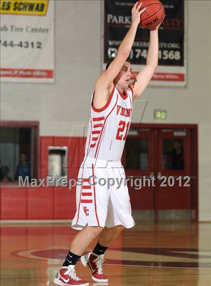 Thumbnail 3 in Sacramento Adventist vs. Victory Christian (CIF SJS D6 Final) photogallery.