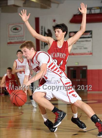 Thumbnail 1 in Sacramento Adventist vs. Victory Christian (CIF SJS D6 Final) photogallery.