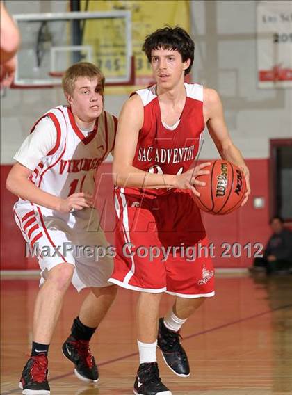 Thumbnail 2 in Sacramento Adventist vs. Victory Christian (CIF SJS D6 Final) photogallery.