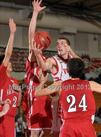 Thumbnail 3 in Sacramento Adventist vs. Victory Christian (CIF SJS D6 Final) photogallery.