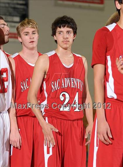 Thumbnail 2 in Sacramento Adventist vs. Victory Christian (CIF SJS D6 Final) photogallery.