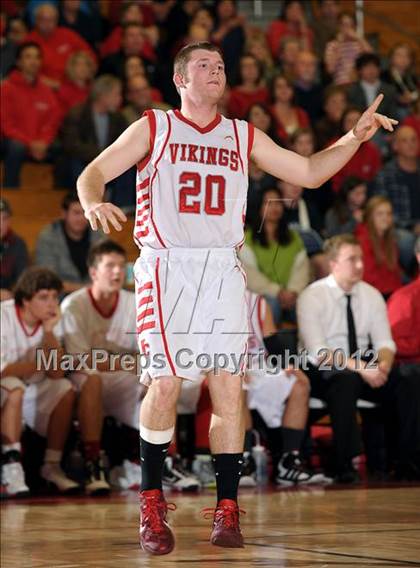Thumbnail 2 in Sacramento Adventist vs. Victory Christian (CIF SJS D6 Final) photogallery.