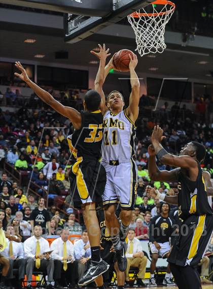Thumbnail 1 in Irmo vs. Goose Creek (SCHSL 4A Final) photogallery.
