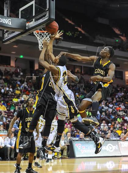 Thumbnail 2 in Irmo vs. Goose Creek (SCHSL 4A Final) photogallery.
