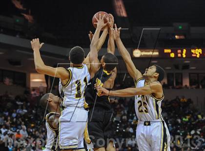 Thumbnail 2 in Irmo vs. Goose Creek (SCHSL 4A Final) photogallery.