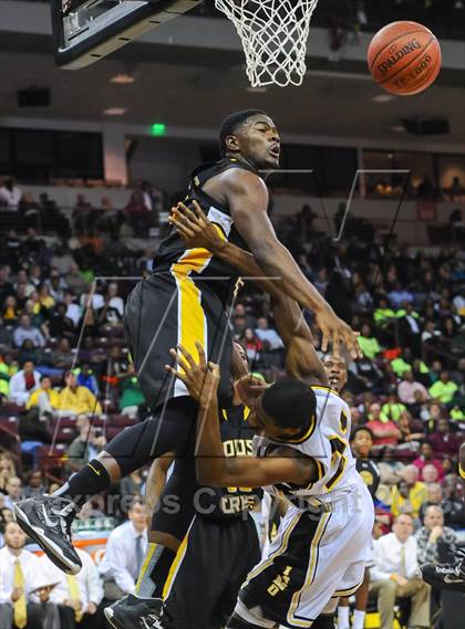 Thumbnail 2 in Irmo vs. Goose Creek (SCHSL 4A Final) photogallery.