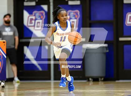 Thumbnail 3 in Grand Oaks vs Oak Ridge photogallery.