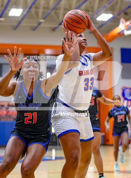 Thumbnail 2 in Grand Oaks vs Oak Ridge photogallery.