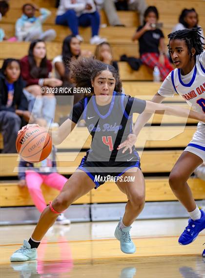 Thumbnail 2 in Grand Oaks vs Oak Ridge photogallery.