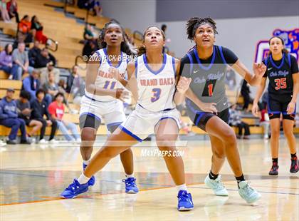 Thumbnail 2 in Grand Oaks vs Oak Ridge photogallery.