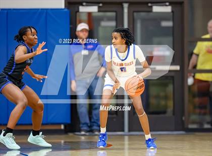Thumbnail 3 in Grand Oaks vs Oak Ridge photogallery.