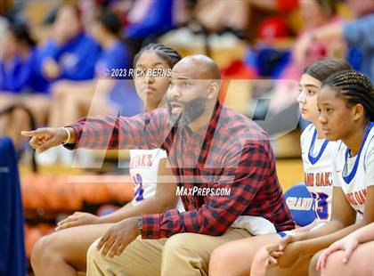 Thumbnail 3 in Grand Oaks vs Oak Ridge photogallery.