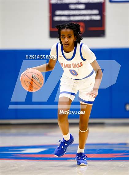 Thumbnail 2 in Grand Oaks vs Oak Ridge photogallery.