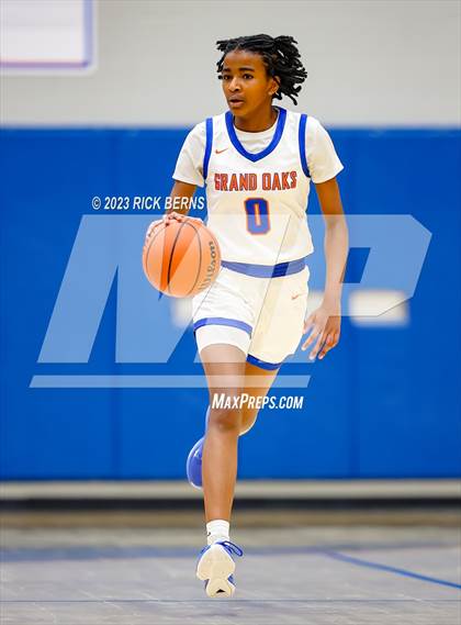 Thumbnail 2 in Grand Oaks vs Oak Ridge photogallery.