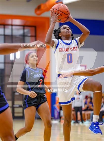 Thumbnail 3 in Grand Oaks vs Oak Ridge photogallery.