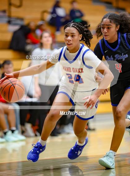 Thumbnail 1 in Grand Oaks vs Oak Ridge photogallery.