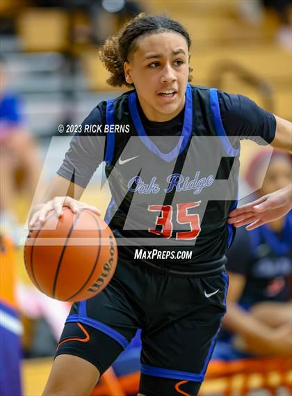 Thumbnail 2 in Grand Oaks vs Oak Ridge photogallery.