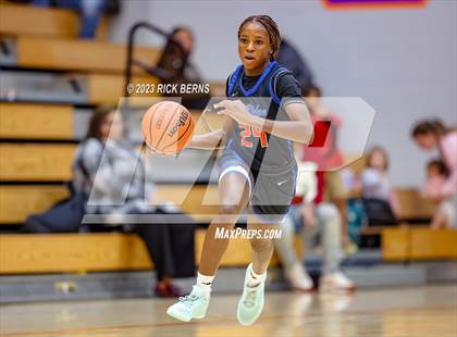 Thumbnail 2 in Grand Oaks vs Oak Ridge photogallery.
