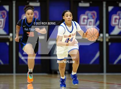 Thumbnail 1 in Grand Oaks vs Oak Ridge photogallery.