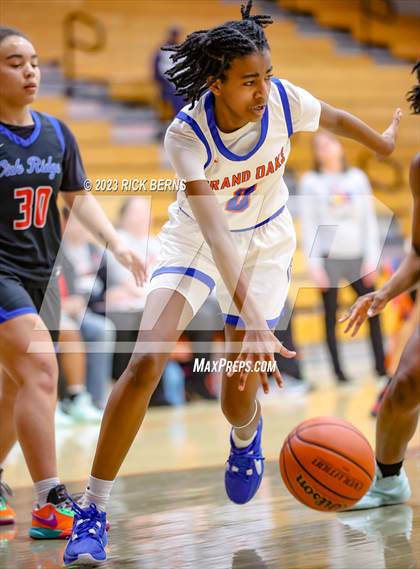 Thumbnail 2 in Grand Oaks vs Oak Ridge photogallery.