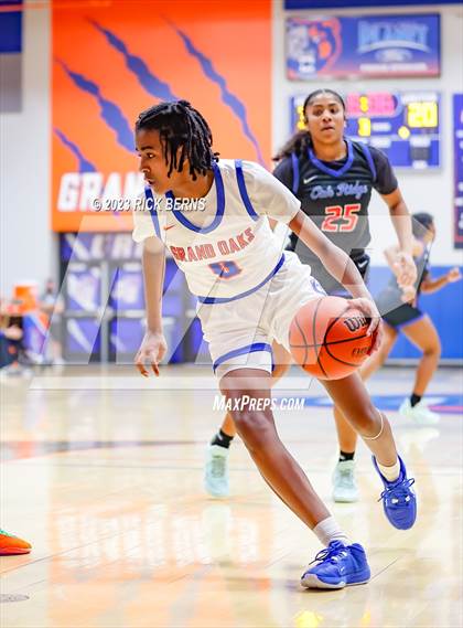 Thumbnail 2 in Grand Oaks vs Oak Ridge photogallery.