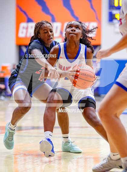 Thumbnail 1 in Grand Oaks vs Oak Ridge photogallery.