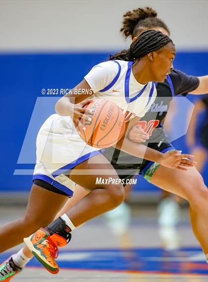 Thumbnail 3 in Grand Oaks vs Oak Ridge photogallery.