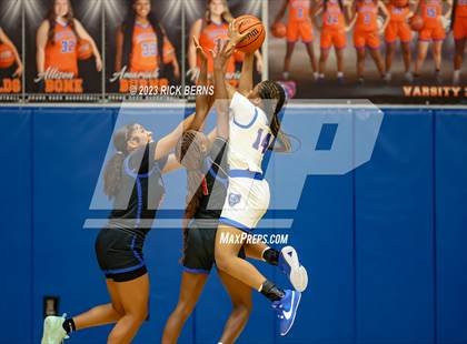 Thumbnail 1 in Grand Oaks vs Oak Ridge photogallery.