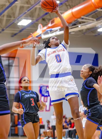 Thumbnail 1 in Grand Oaks vs Oak Ridge photogallery.