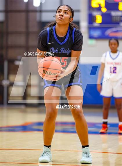 Thumbnail 1 in Grand Oaks vs Oak Ridge photogallery.