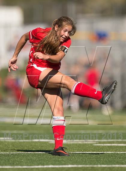 Thumbnail 1 in East vs. Skyline (UHSAA 4A Semifinal)  photogallery.