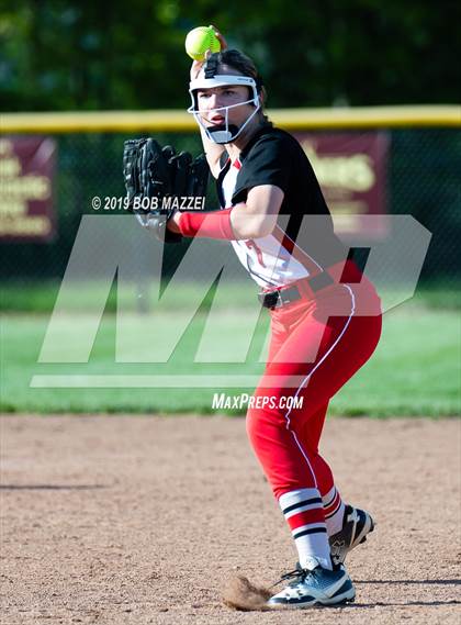 Thumbnail 2 in Girard @ South Range (OHSAA D3 Round 2 Playoff) photogallery.