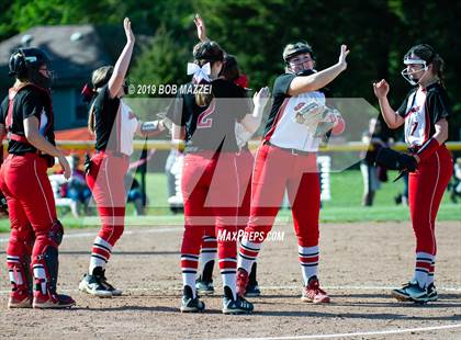 Thumbnail 3 in Girard @ South Range (OHSAA D3 Round 2 Playoff) photogallery.
