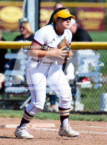 Thumbnail 3 in Girard @ South Range (OHSAA D3 Round 2 Playoff) photogallery.