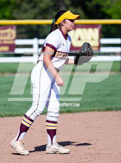 Thumbnail 3 in Girard @ South Range (OHSAA D3 Round 2 Playoff) photogallery.