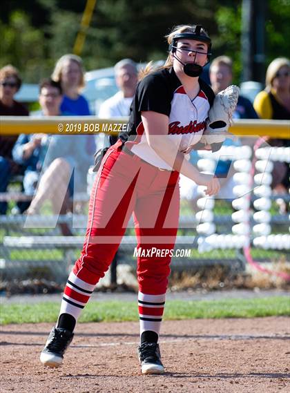 Thumbnail 1 in Girard @ South Range (OHSAA D3 Round 2 Playoff) photogallery.