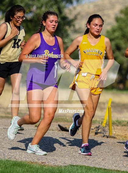 Thumbnail 3 in Weiser Invitational photogallery.