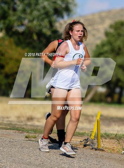 Thumbnail 2 in Weiser Invitational photogallery.