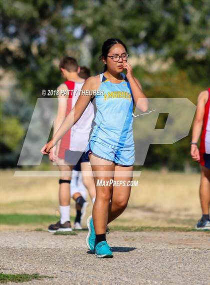 Thumbnail 2 in Weiser Invitational photogallery.