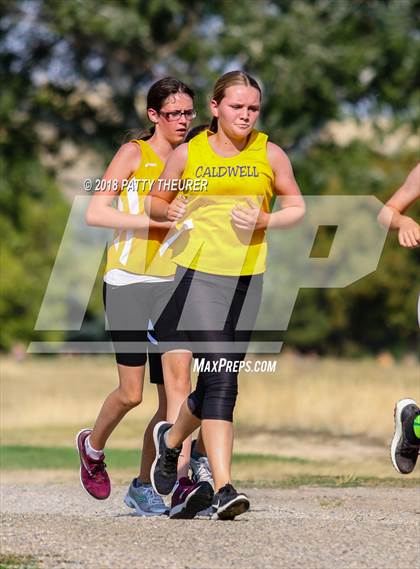 Thumbnail 2 in Weiser Invitational photogallery.