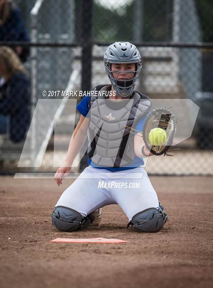 Thumbnail 2 in Napa vs. Del Campo (CIF SJS D2 Final) photogallery.