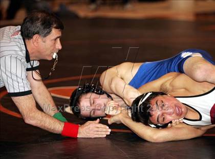 Thumbnail 2 in NYSPHSAA Section I Championships photogallery.