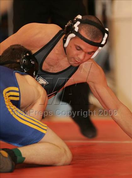 Thumbnail 2 in NYSPHSAA Section I Championships photogallery.